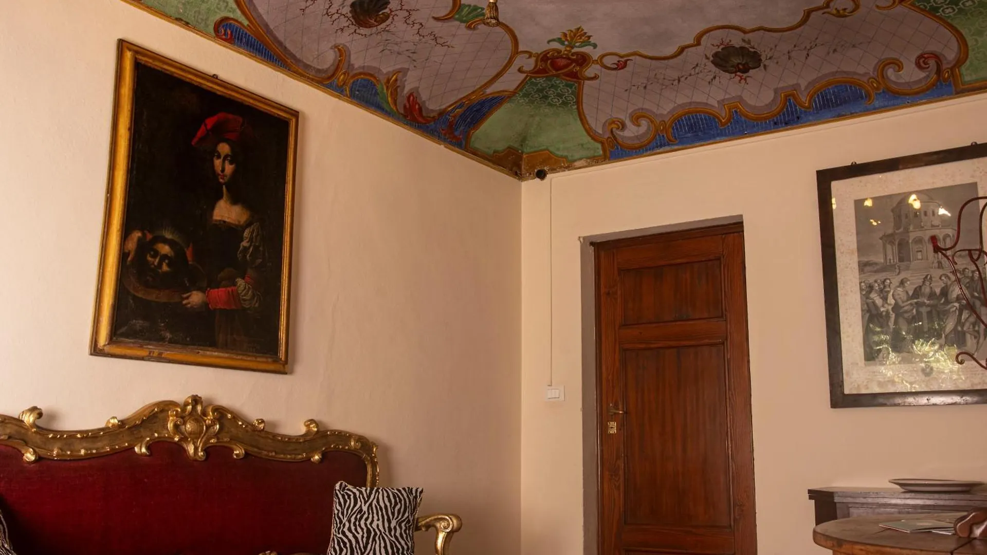 Апартаменты Palazzo Micheletti Лукка Италия